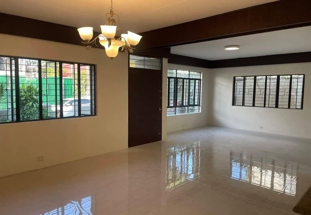 Nice Bungalow for Rent  in BF Homes  Paranaque City P 60,000 per month - photo 1