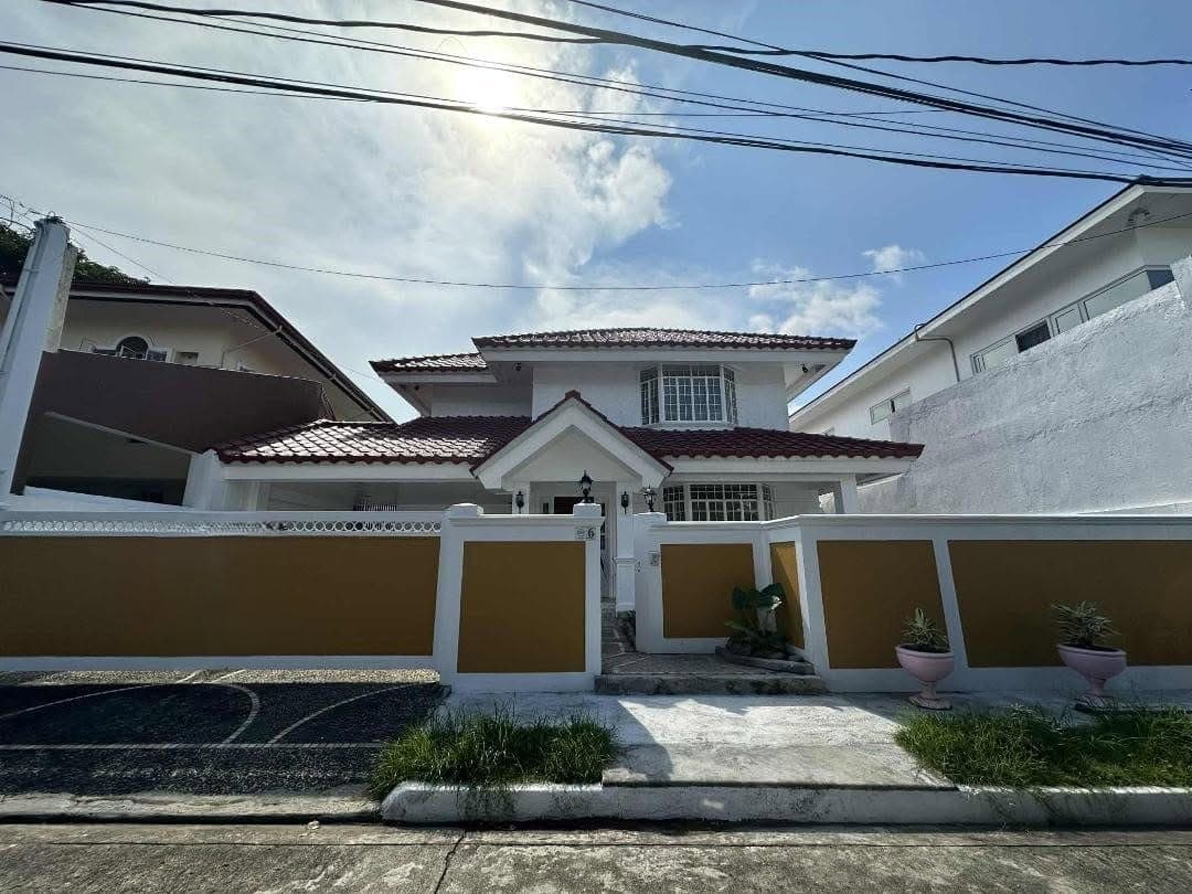 Newly Renovated Classic Designed 2-Storey House for Rent  in Tahanan Village Paranaque City P 80,000 per month - photo 1