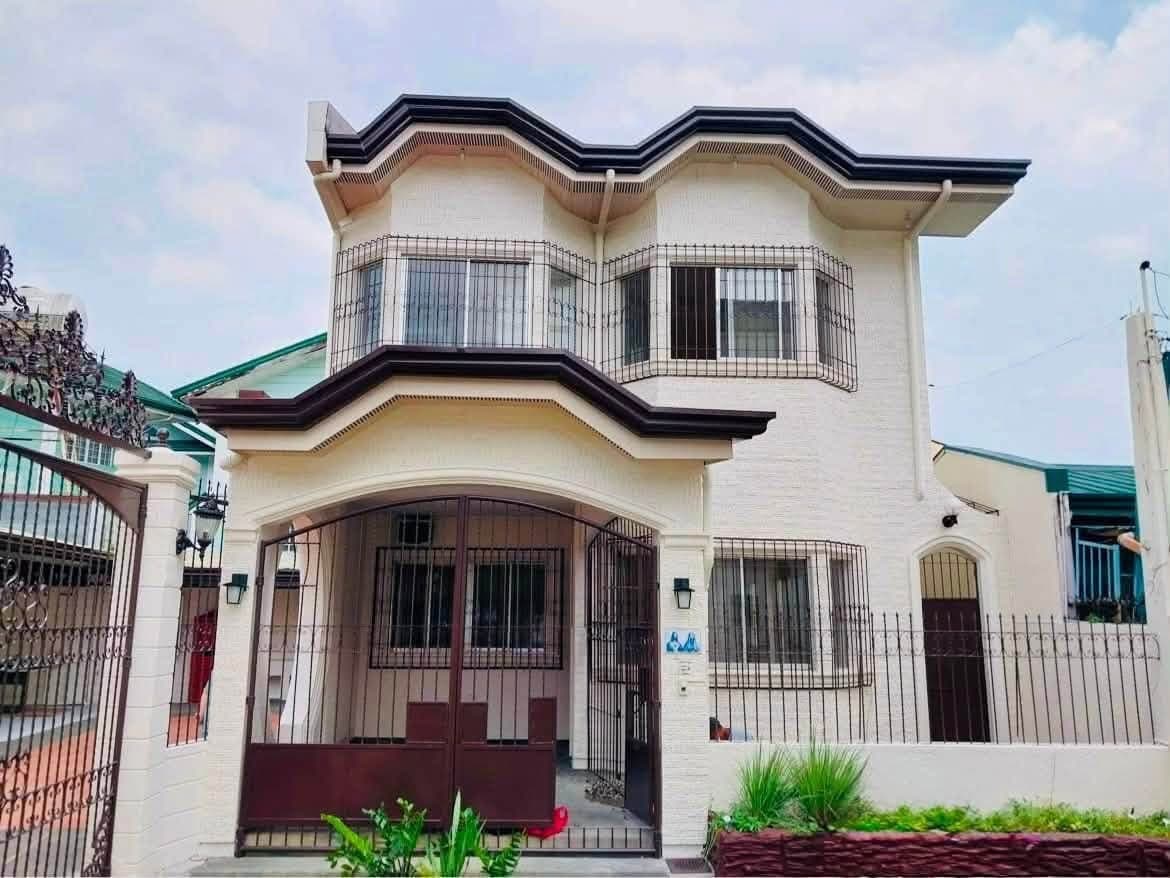 🏡 HOUSE FOR RENT | MERVILLE, PARAÑAQUE CITY - photo 1