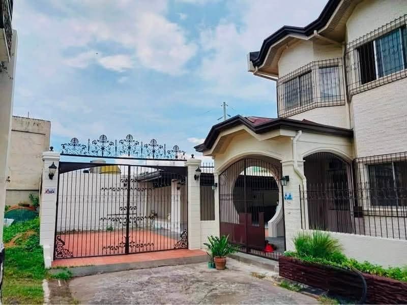 🏡 HOUSE FOR RENT | MERVILLE, PARAÑAQUE CITY - photo 2