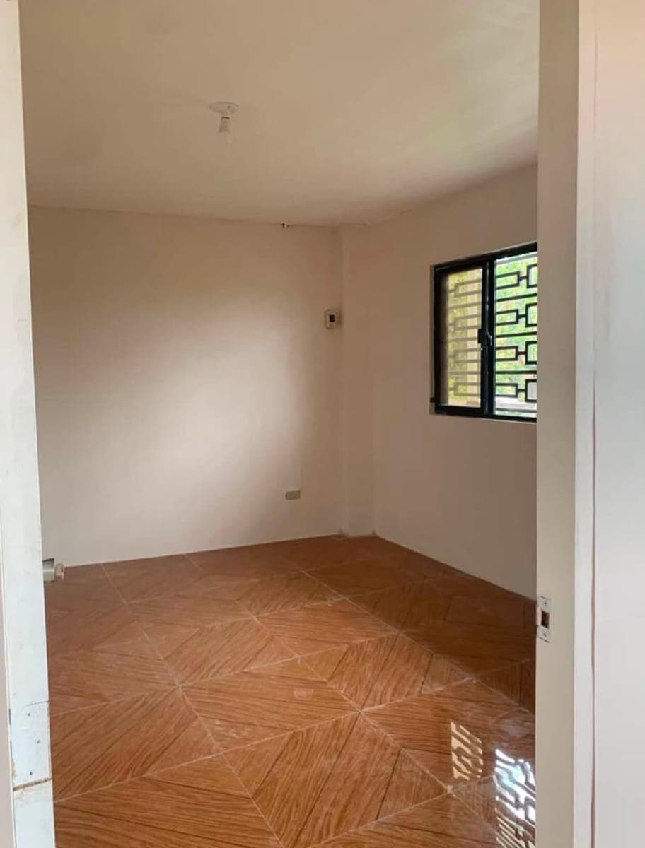 Apartment For rent. Big Unit with 1 bedroom. 3rd Floor 12.500 monthly Own meter water and electricit... - photo 5