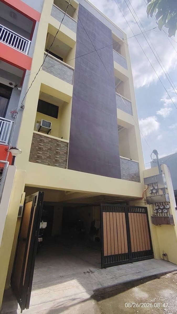 Apartment for Rent in Parañaque 2-units available - photo 1