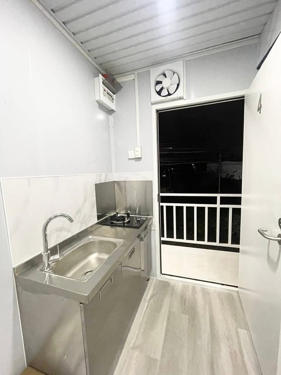 Available unit! 8k per month - photo 2