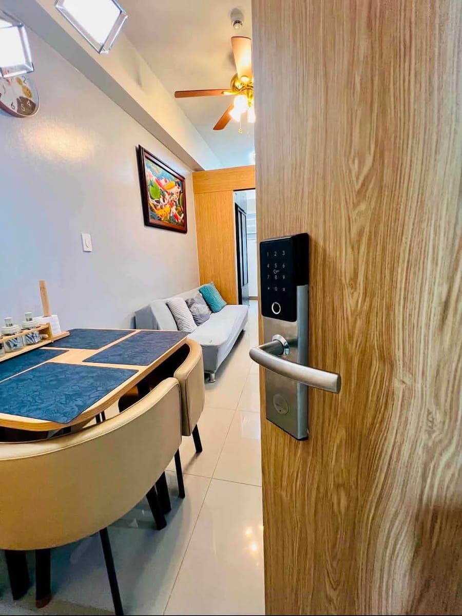 𝐅𝐎𝐑 𝐑𝐄𝐍𝐓: 2BR Fully Furnished Unit w/ Parking at SMDC Bloom Residence, Parañaque City - photo 2