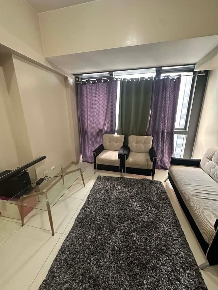 🏢 One Eastwood Avenue – 1-Bedroom Semi Furnished Unit - photo 1