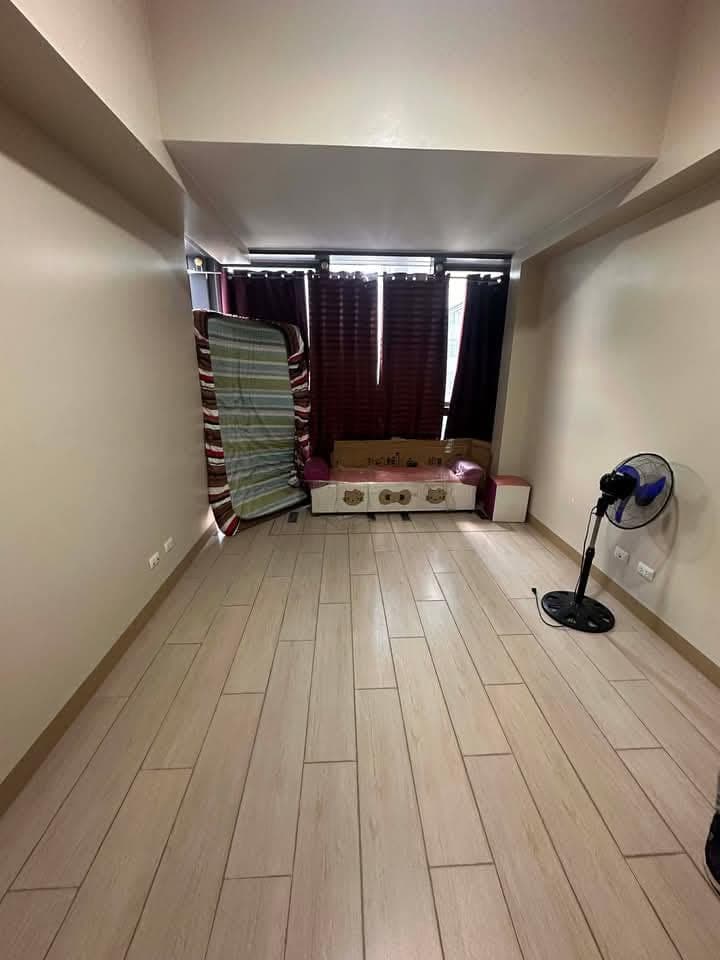 🏢 One Eastwood Avenue – 1-Bedroom Semi Furnished Unit - photo 4