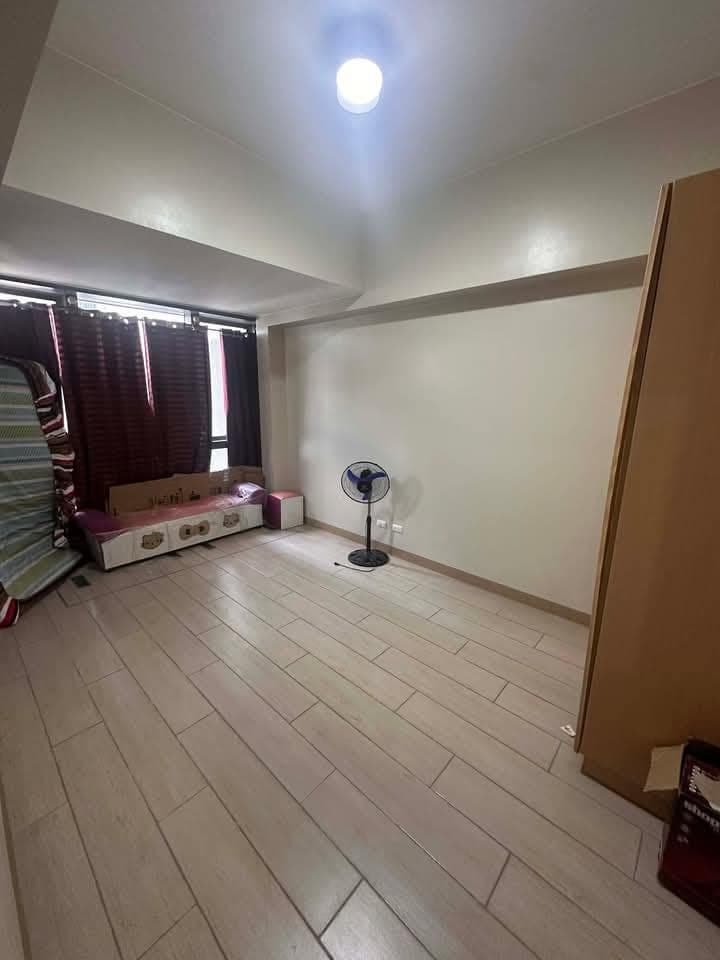 🏢 One Eastwood Avenue – 1-Bedroom Semi Furnished Unit - photo 5