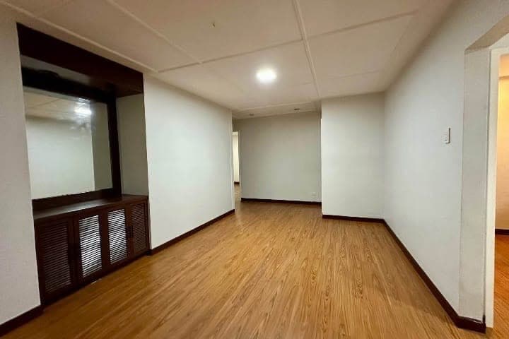 Newly Renovated Bungalow for Rent  in BF Homes  Paranaque City P 50,000 per month - photo 4