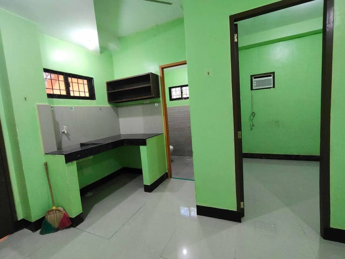 Room for rent available anytime located at soong Center or skina city jail .front of - photo 1