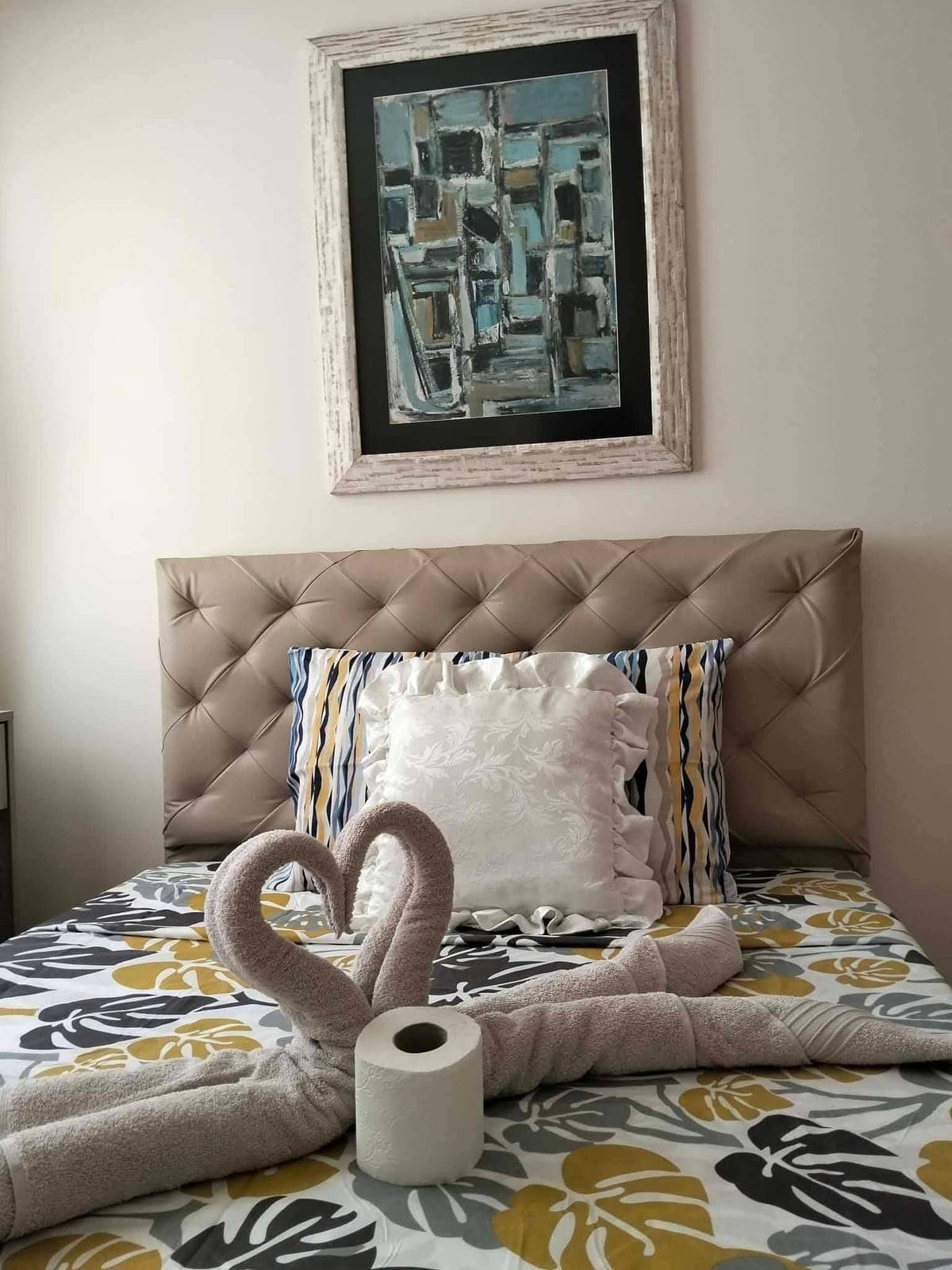 🏢 FOR RENT – 2 Bedroom Condo Unit - photo 10