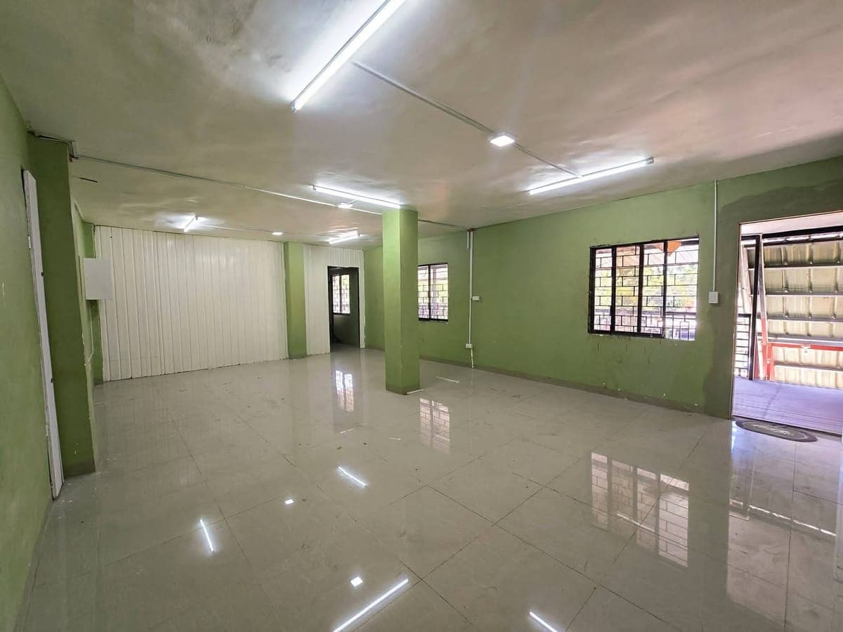 🚨 FOR RENT: Prime Commercial / Office Space in Bulua! - photo 1