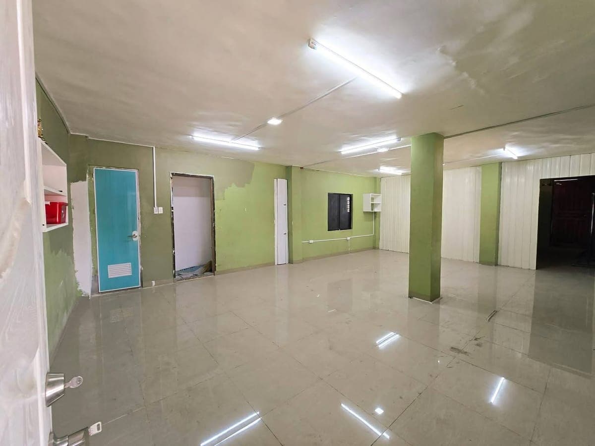 🚨 FOR RENT: Prime Commercial / Office Space in Bulua! - photo 2