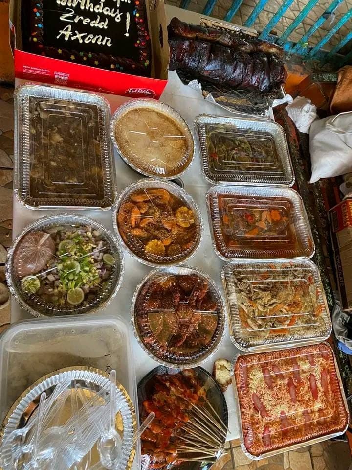 10 MEDIUM TRAYS AND YOU CAN CHOOSE YOUR OWN MENU!!! 2999 ONLY - photo 2