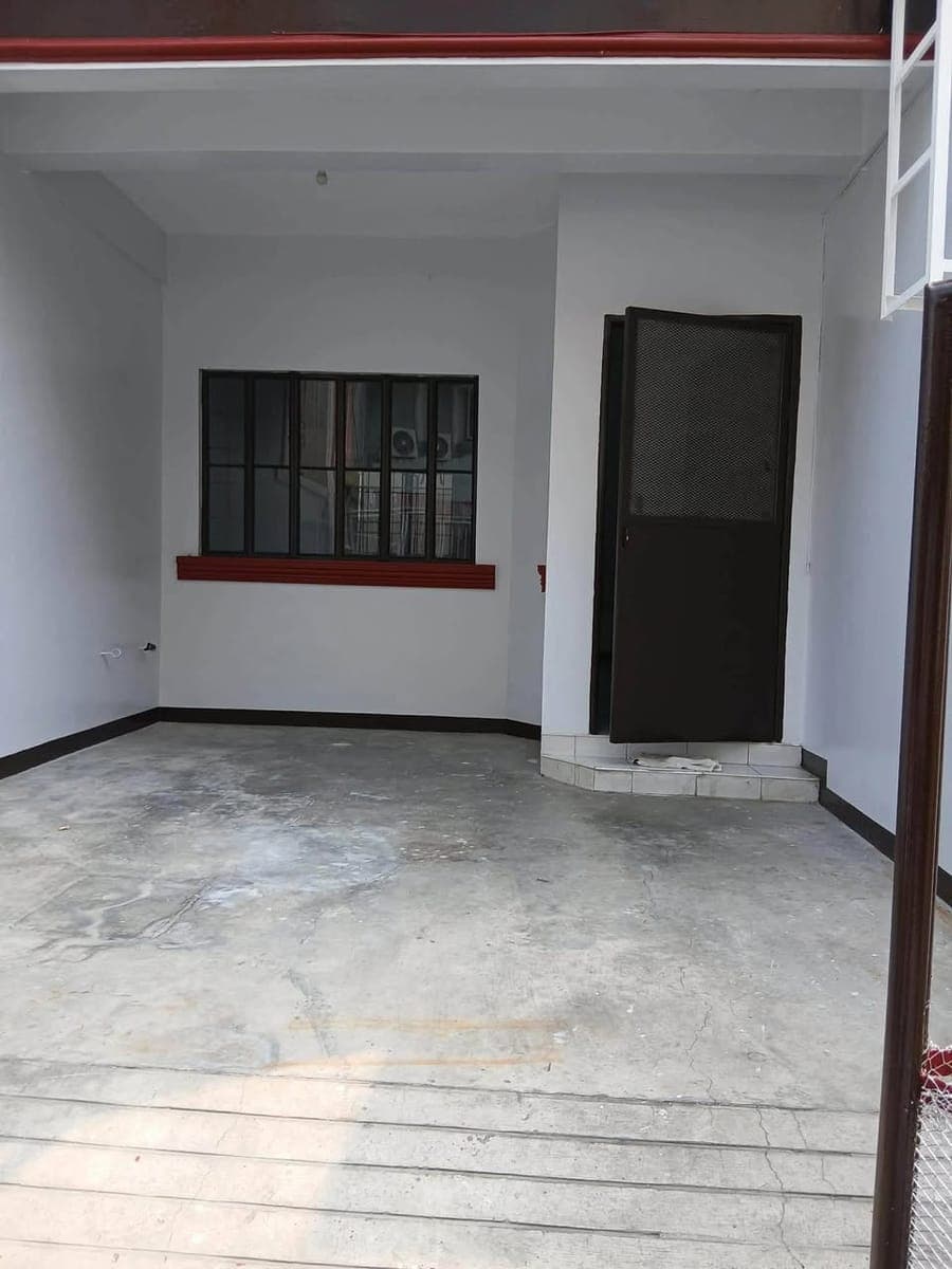 2BR TOWNHOUSE FOR RENT @ ANNEX 41, PARANAQUE CITY - photo 2