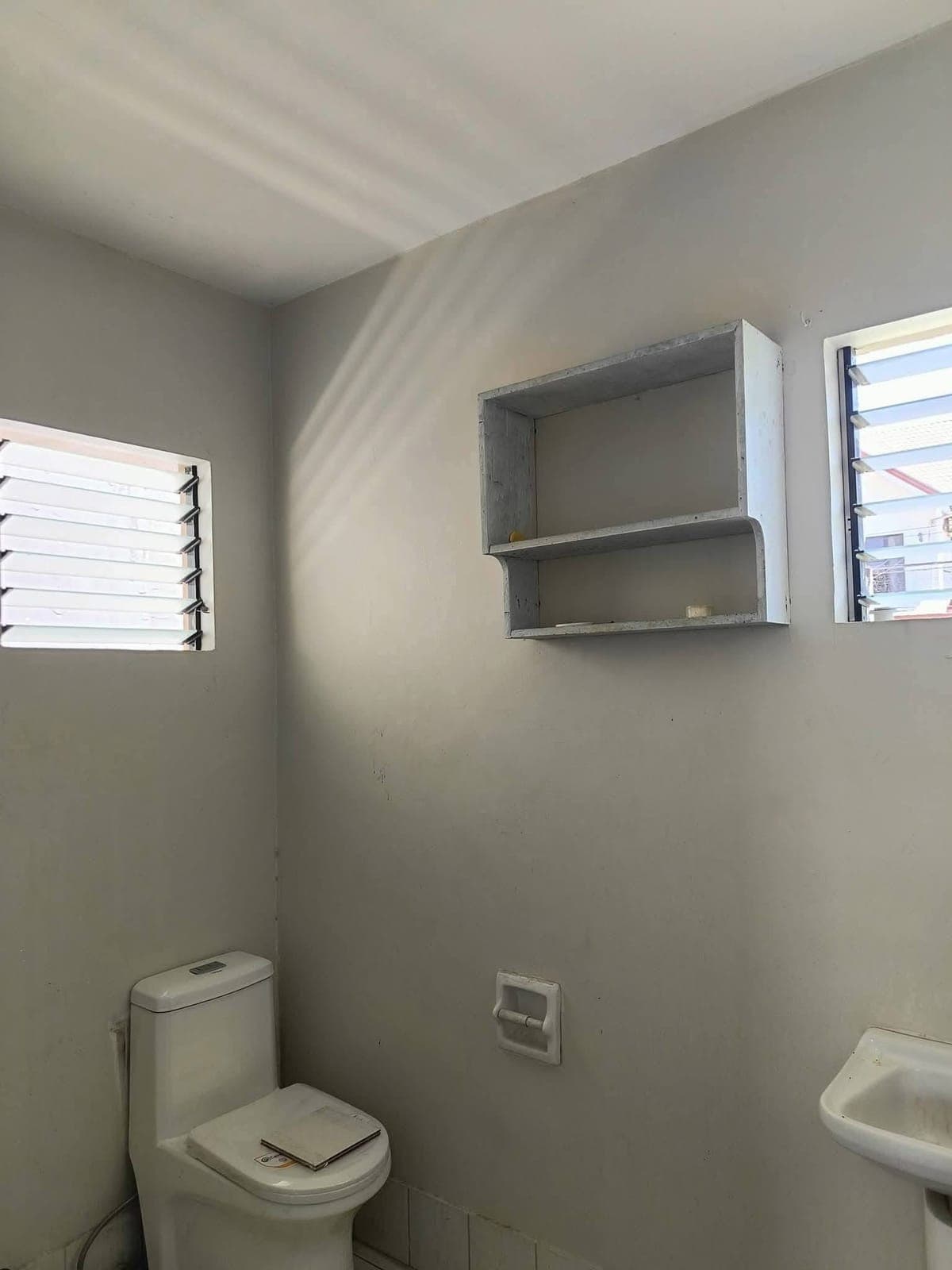 House for rent in morning mist with garage gated - photo 9