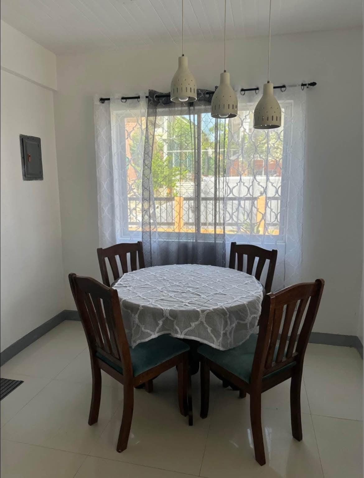 House for rent in gran europa with huge garden parking space gated - photo 9