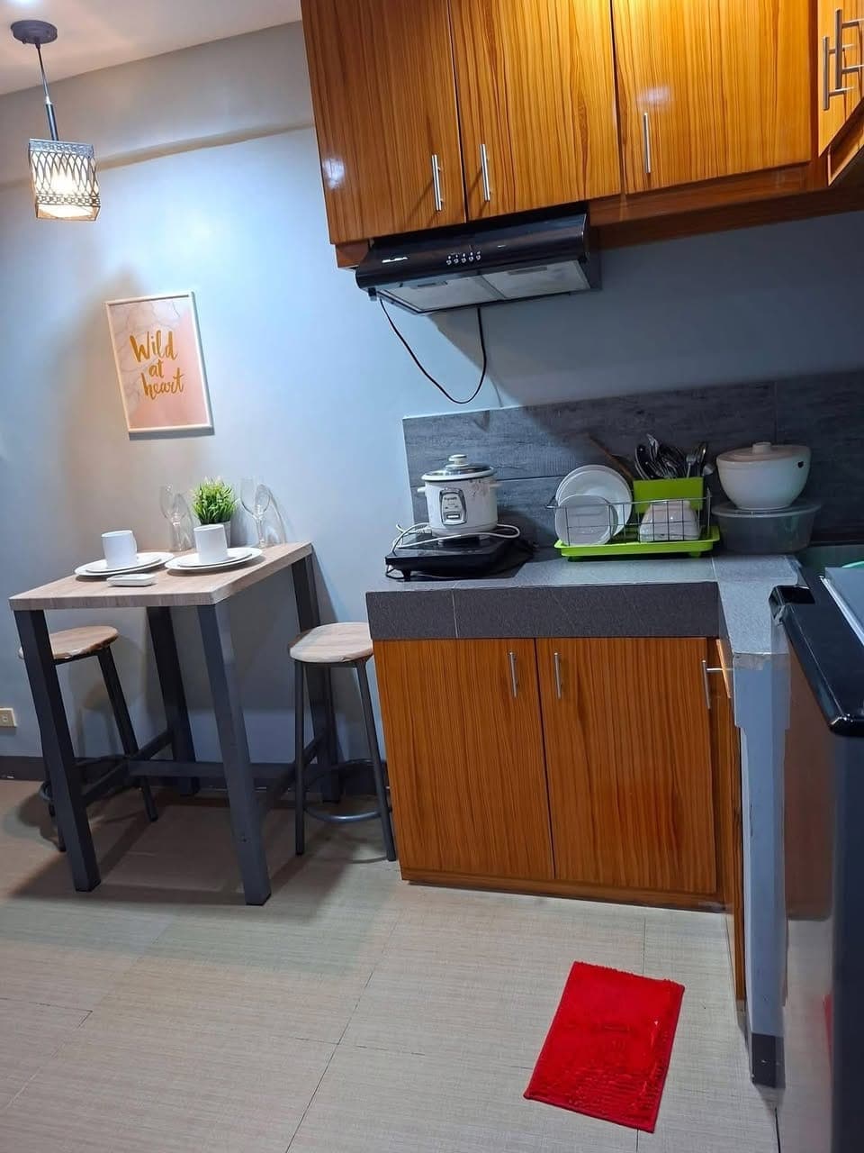 🌟 Affordable studio living with balcony—perfect for city dwellers! - photo 2