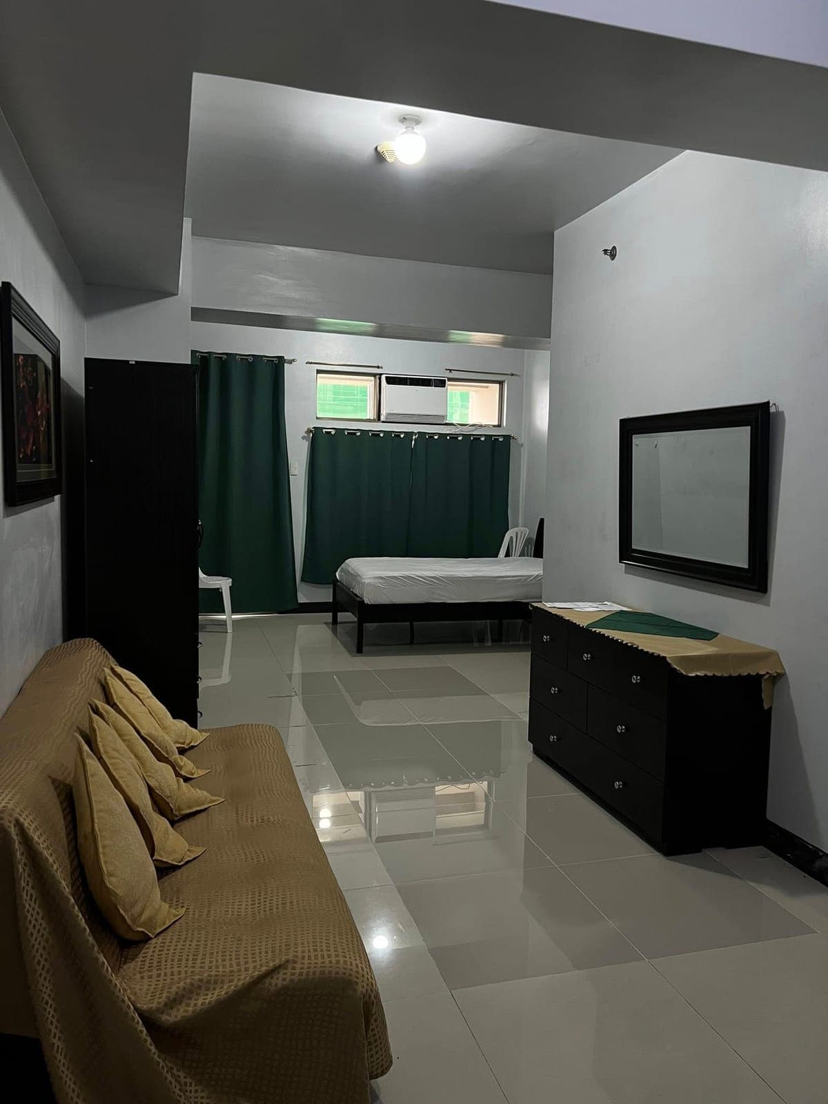 FOR RENT - Studio Condominium Unit - photo 5