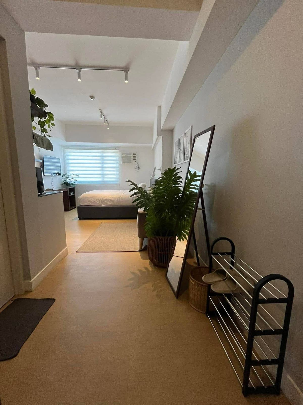 🏠 City Living Made Easy – Fully Furnished Studio in Prime CDO Location! - photo 5