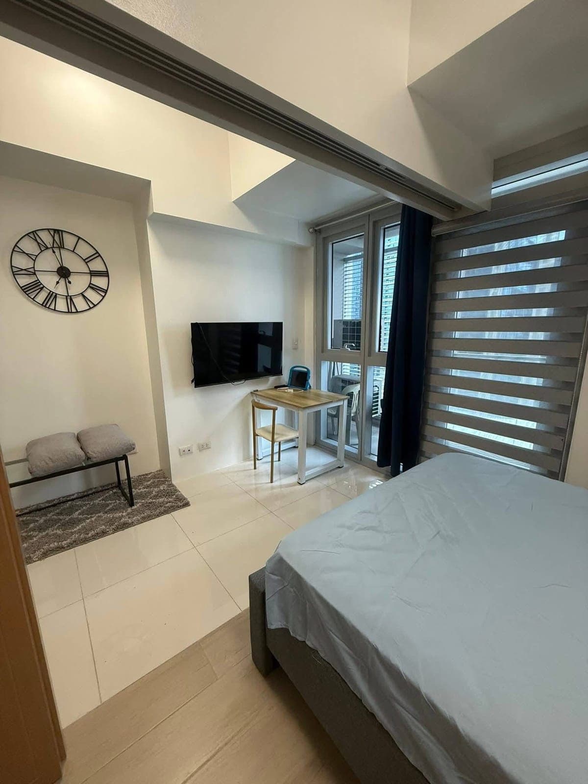 For rent in Uptown park suits - photo 2