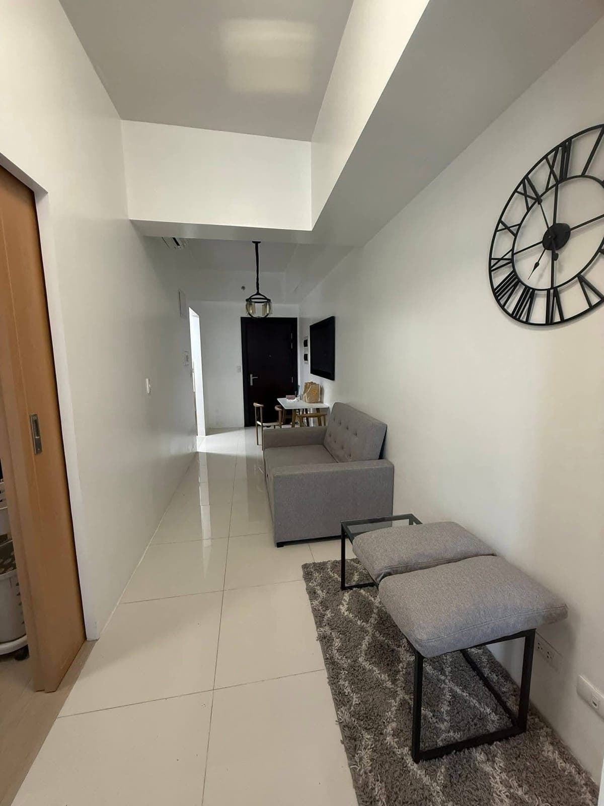 For rent in Uptown park suits - photo 9