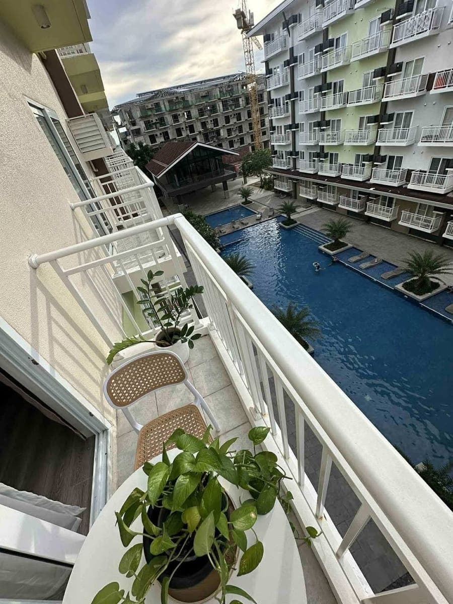 For rent Amani grand studio. Unit fully furnsihed at 25k minimum 1yr rent - photo 1