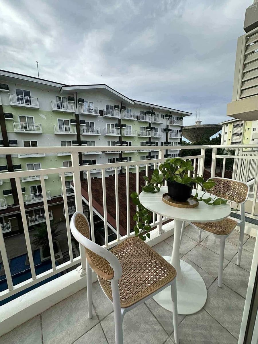 For rent Amani grand studio. Unit fully furnsihed at 25k minimum 1yr rent - photo 2
