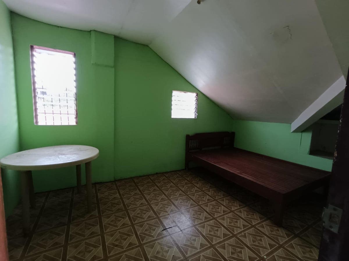 Room for Rent - photo 1