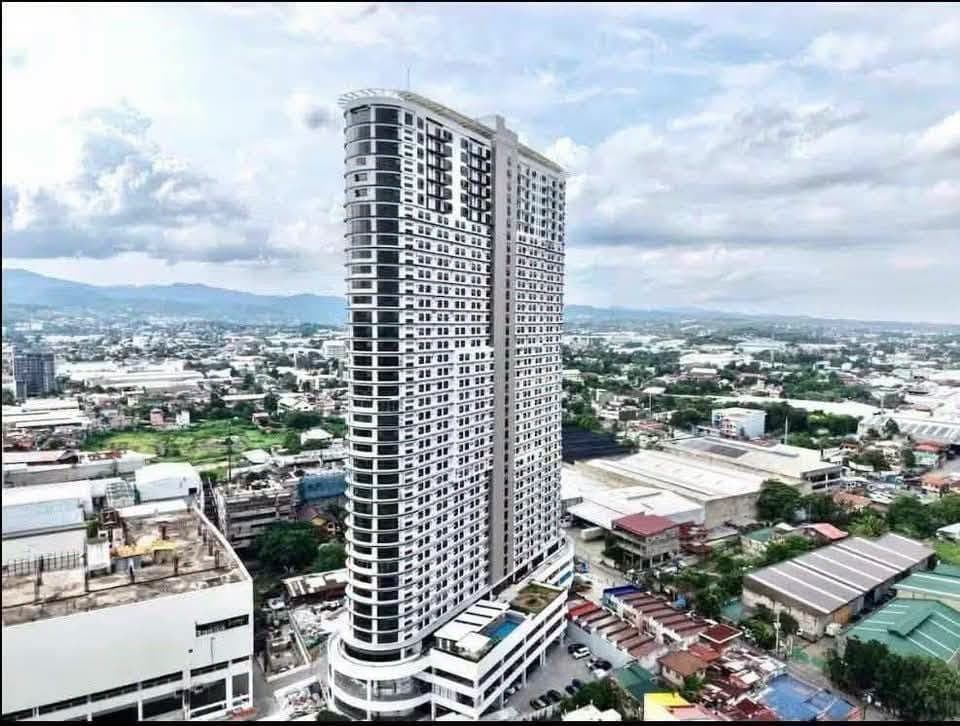 For Rent Furnished Studio Unit in J Tower Residences, beside SM City JMall, Mandaue City (No Parking) - photo 1