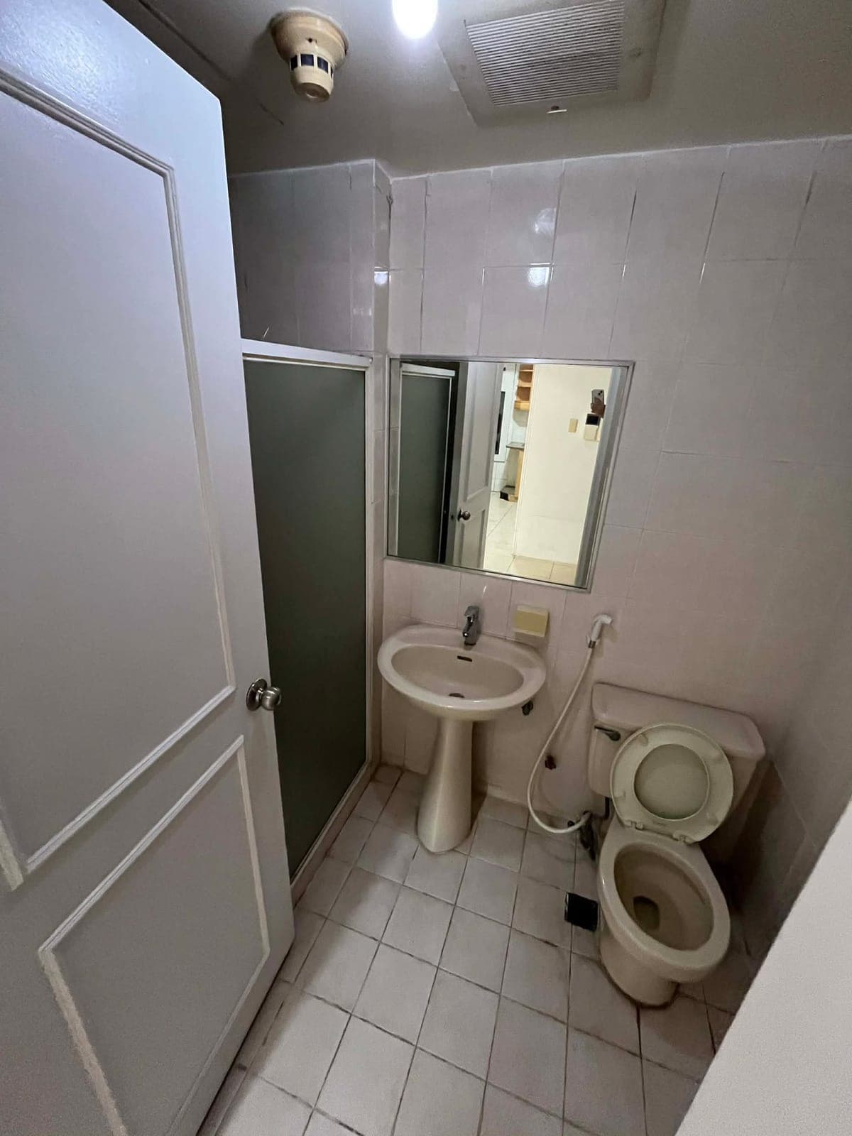 For Rent Valencia Hills Tower C - photo 4