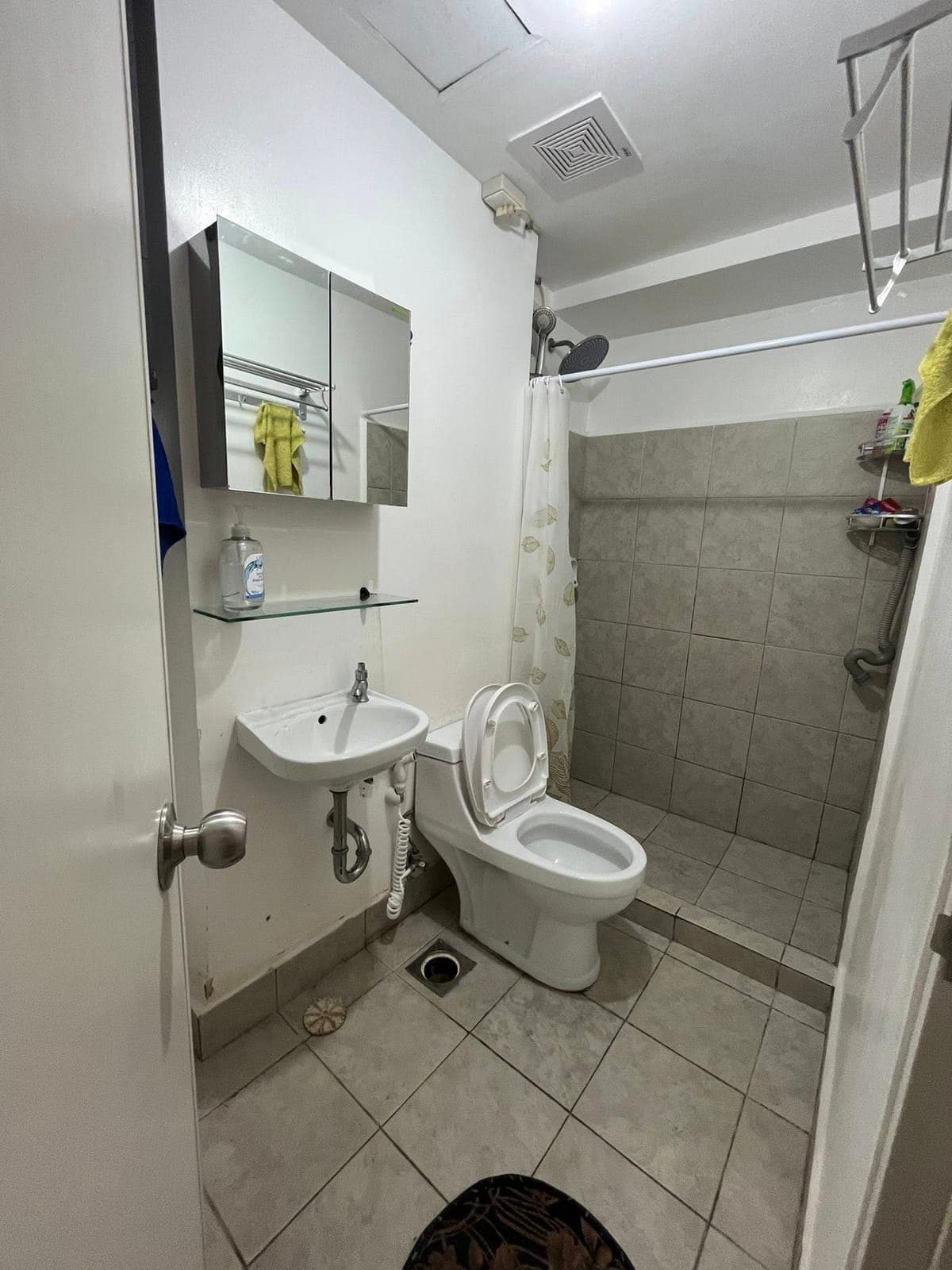 CONDO FOR RENT Amaia Skies Sta Mesa - photo 11