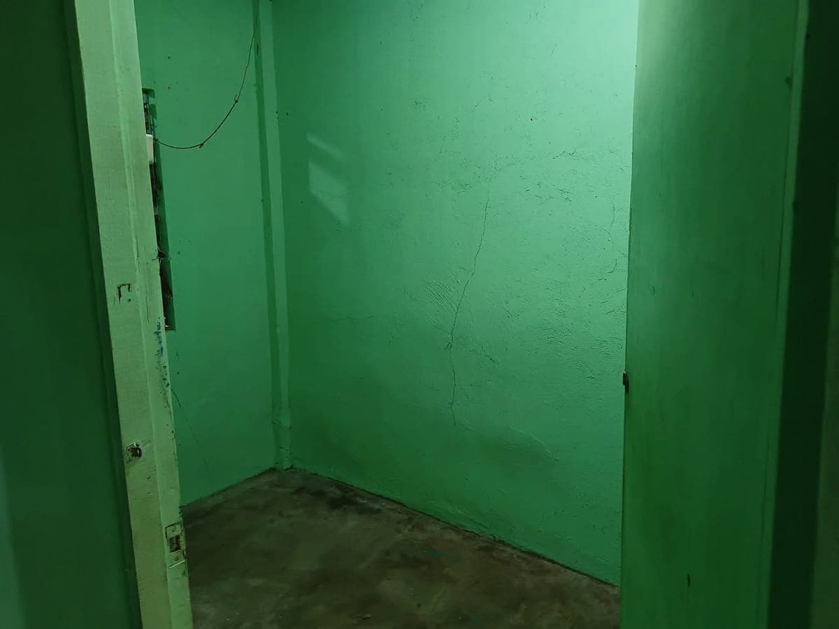 House for Rent - Big Living room space and 2 rooms with CR already - photo 5