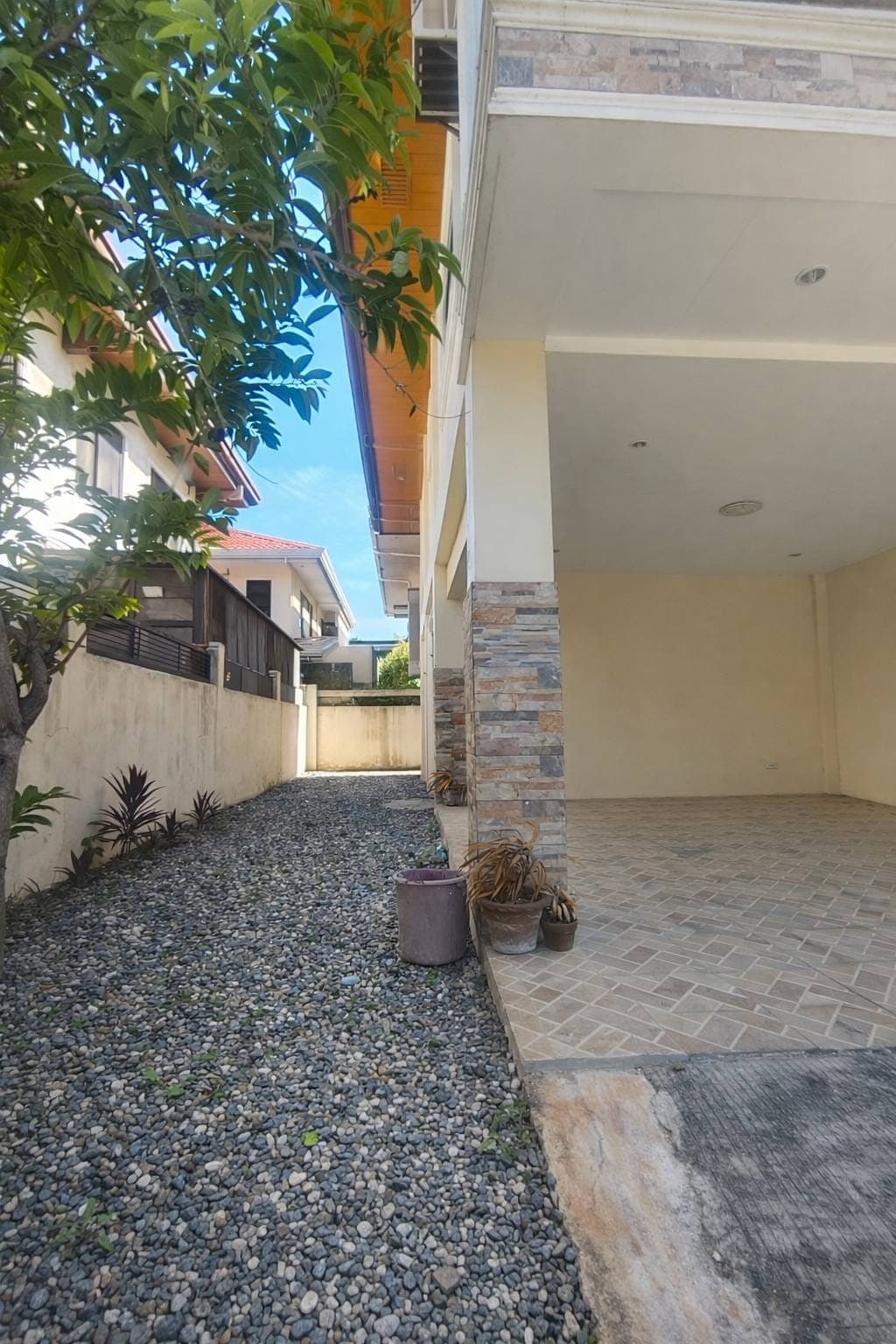 🏡 𝐅𝐎𝐑 𝐑𝐄𝐍𝐓 | 𝐒𝐞𝐦𝐢-𝐅𝐮𝐫𝐧𝐢𝐬𝐡𝐞𝐝 𝟐-𝐒𝐭𝐨𝐫𝐞𝐲 𝐇𝐨𝐮𝐬𝐞 𝐚𝐭 𝐇𝐢𝐥𝐥𝐬𝐛𝐨𝐫𝐨𝐮𝐠𝐡 𝐏𝐨𝐢𝐧𝐭𝐞 - photo 6