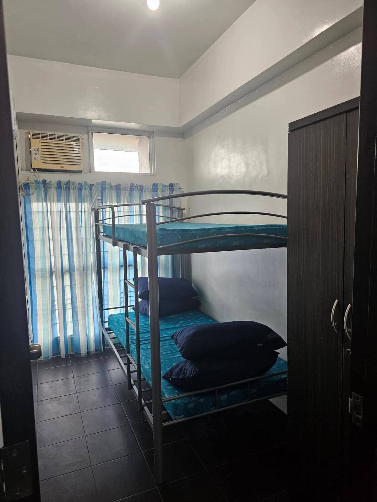 FOR RENT Condo: Pioneer Woodlands - photo 5