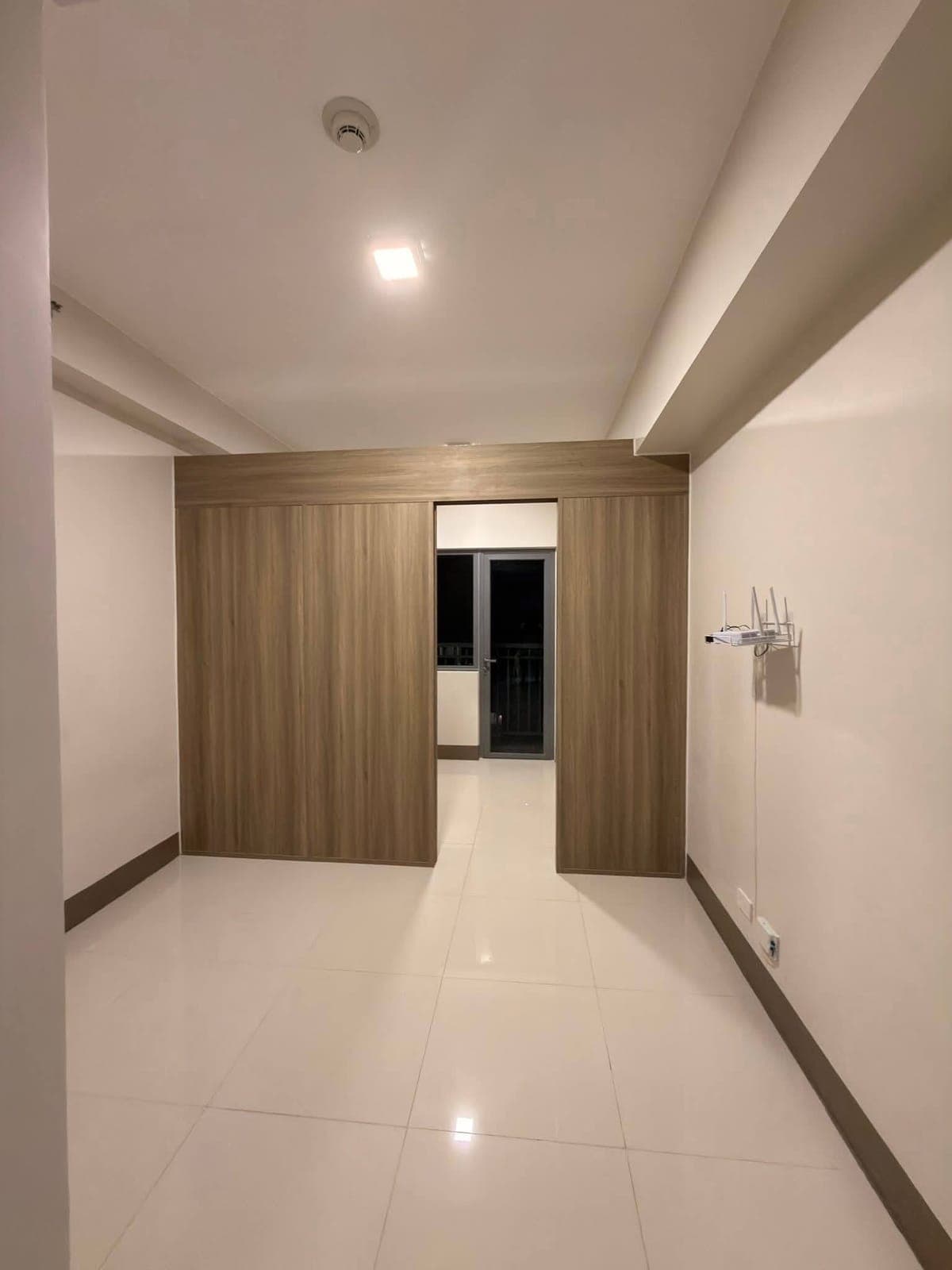 FOR RENT SEMI FURNISHED UNIT‼️ - photo 7