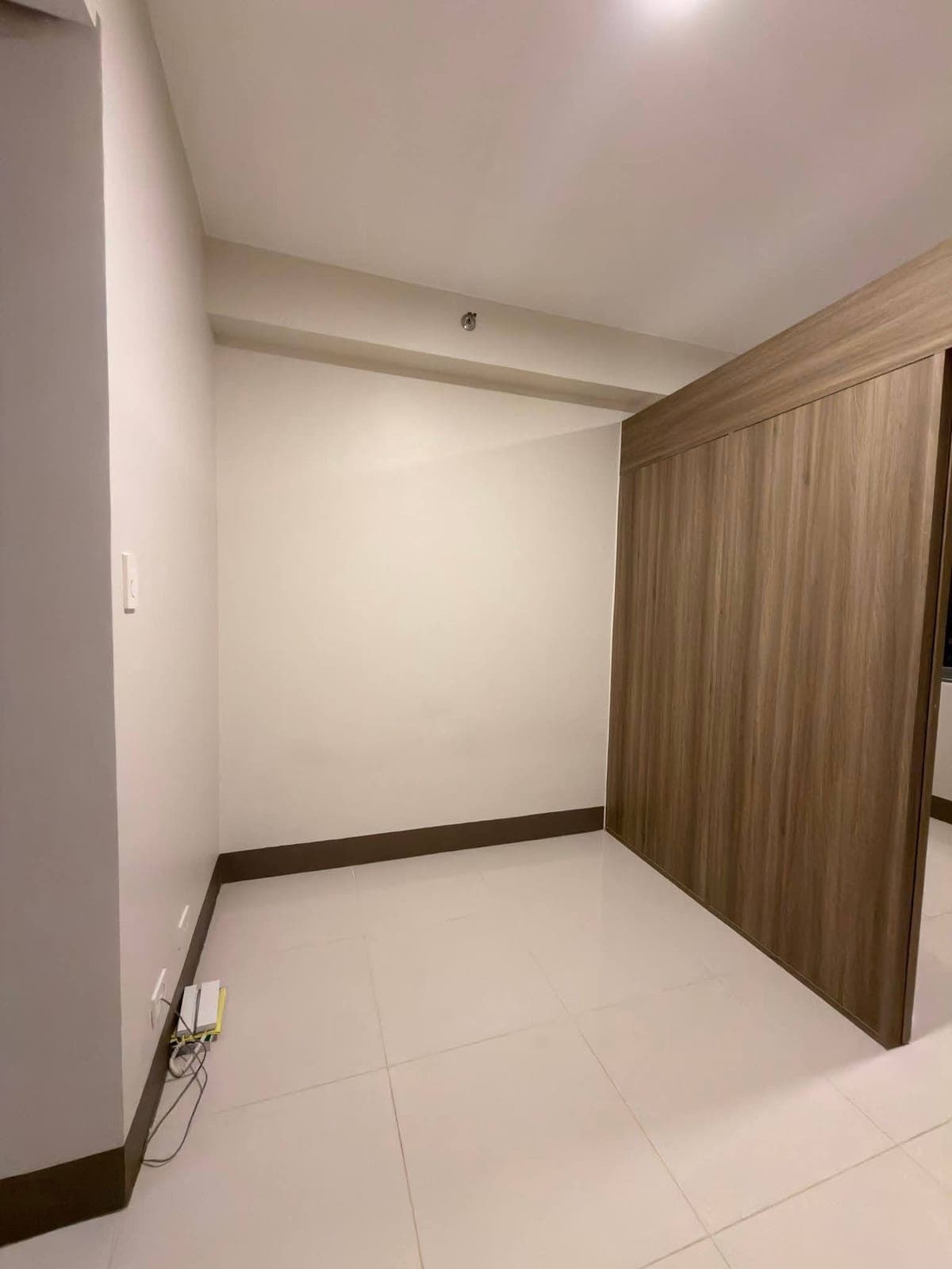 FOR RENT SEMI FURNISHED UNIT‼️ - photo 9