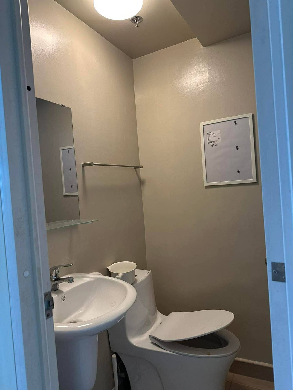 Rush Condo Fo Rent 2BR with Balcony for Rent – Avida Towers Sola - photo 5