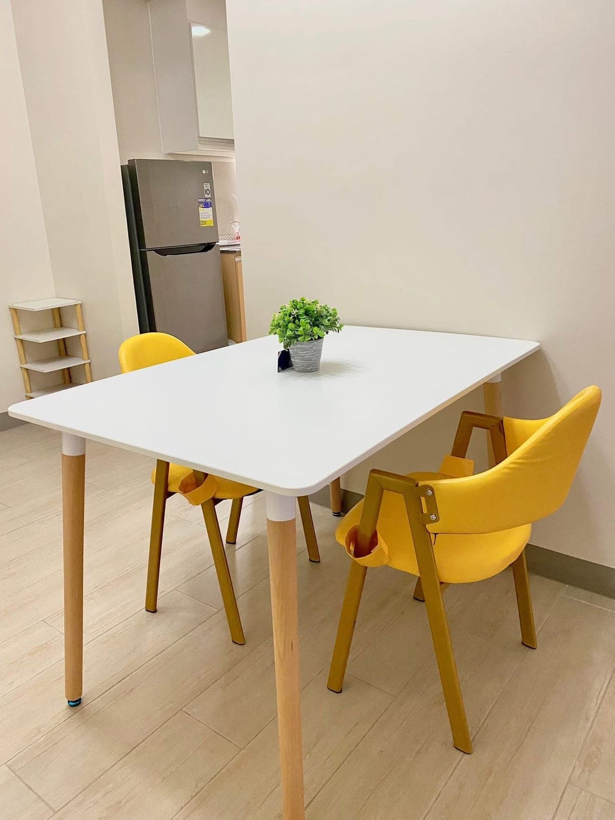 FOR RENT – Luxury 1BR Condo in Eastwood City - photo 3