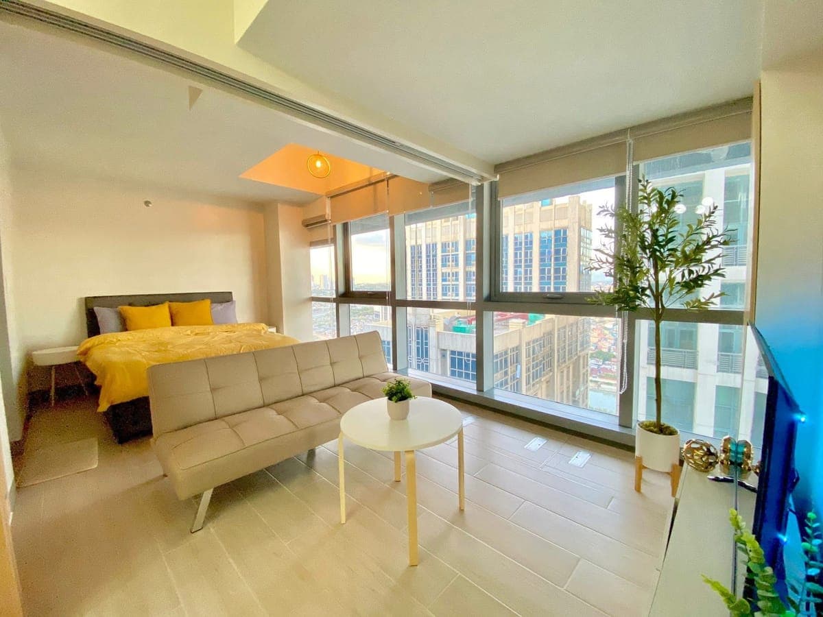 FOR RENT – Luxury 1BR Condo in Eastwood City - photo 5