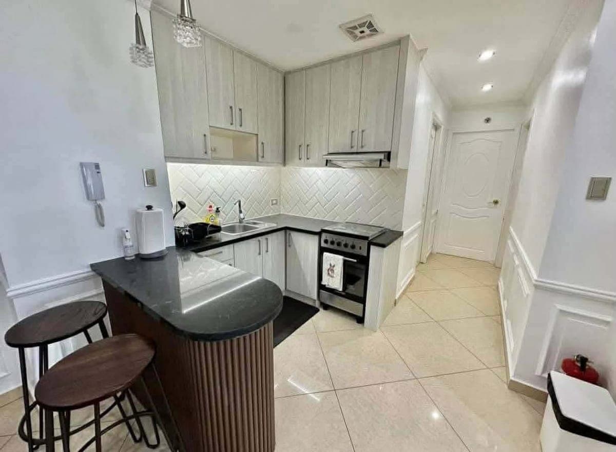 ₱65K MONTHLY‼️| LUXURY 2BR WITH PARKING AT SEIBU TOWER BGC. - photo 8