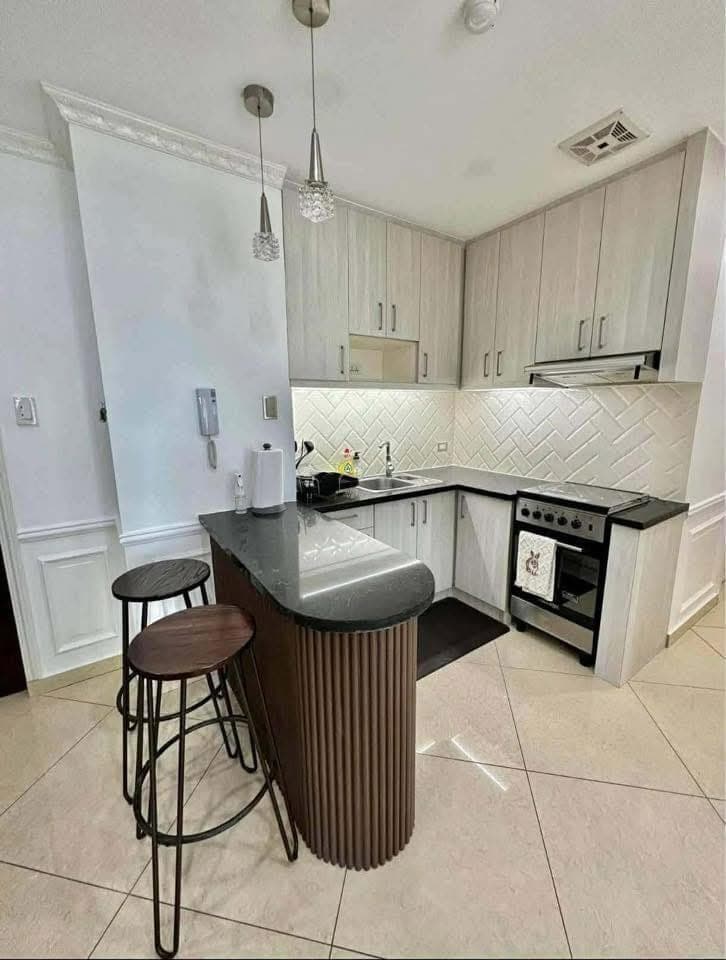 ₱65K MONTHLY‼️| LUXURY 2BR WITH PARKING AT SEIBU TOWER BGC. - photo 9