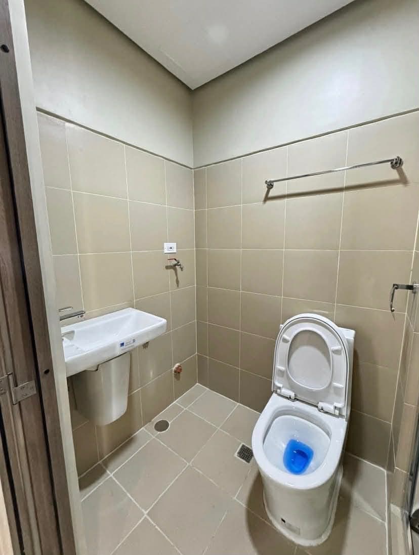 **FOR **RENT - photo 3