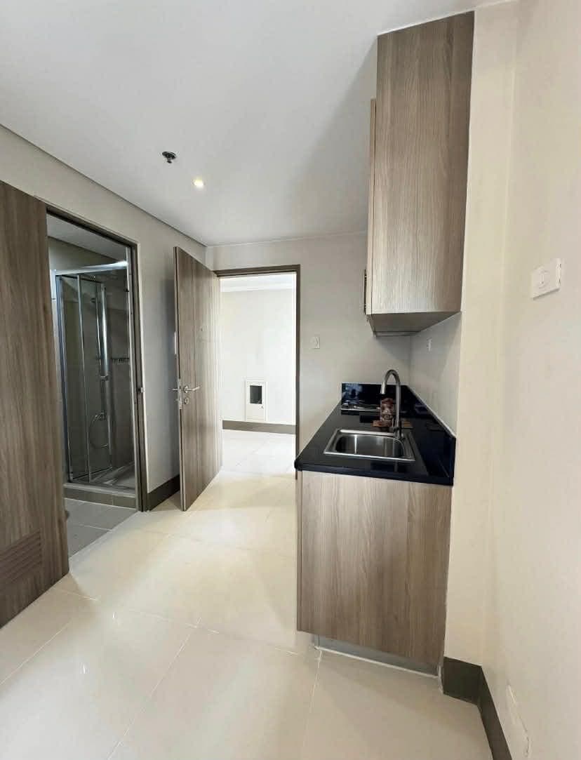 **FOR **RENT - photo 4