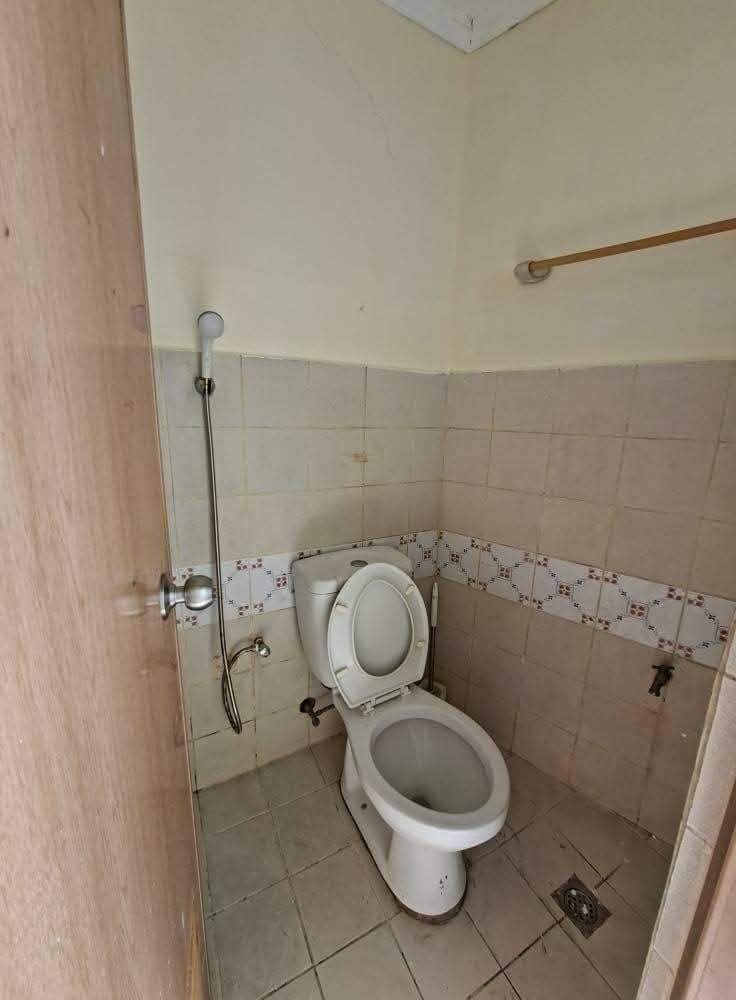 Studio type apartment for rent! - photo 5