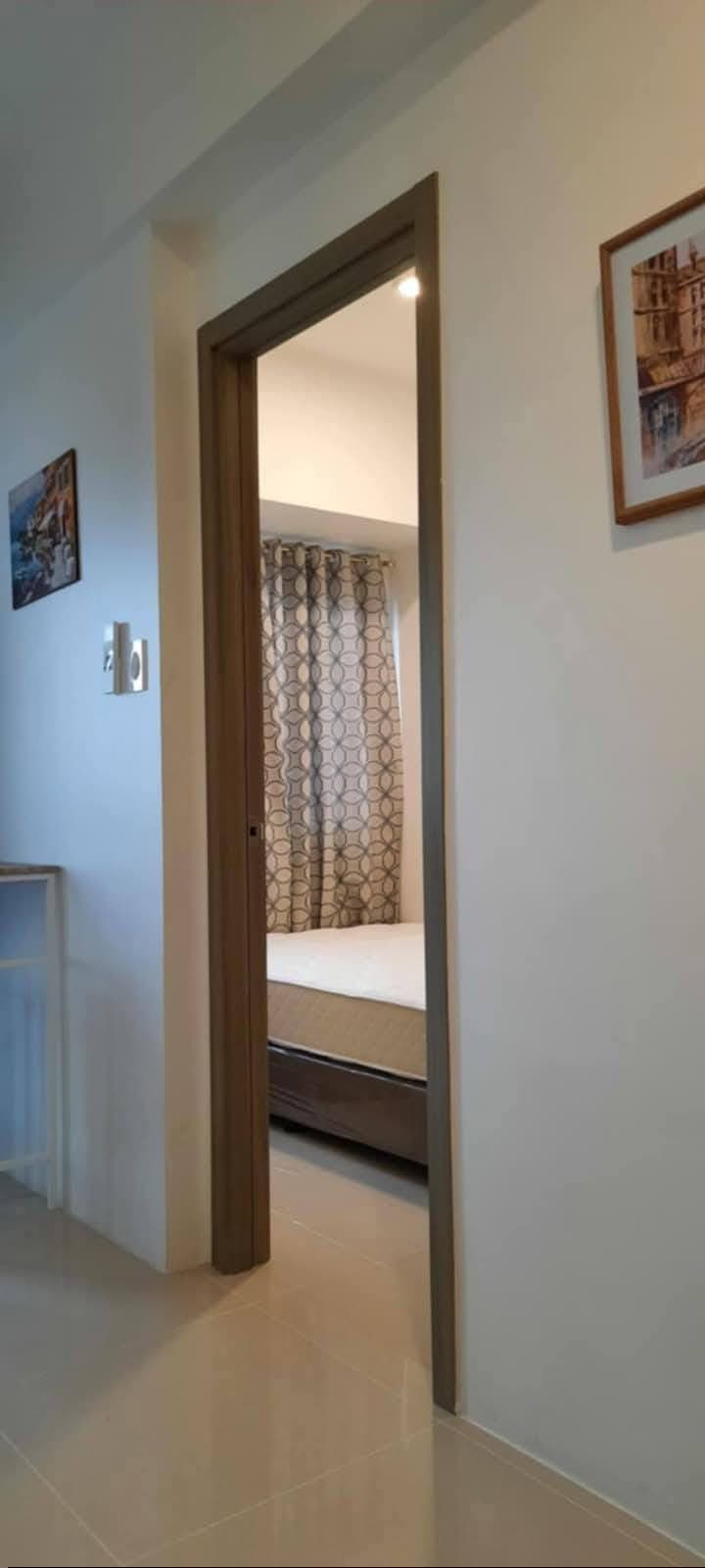 FOR RENT: ₱20,000 inclusive assoc dues - photo 7