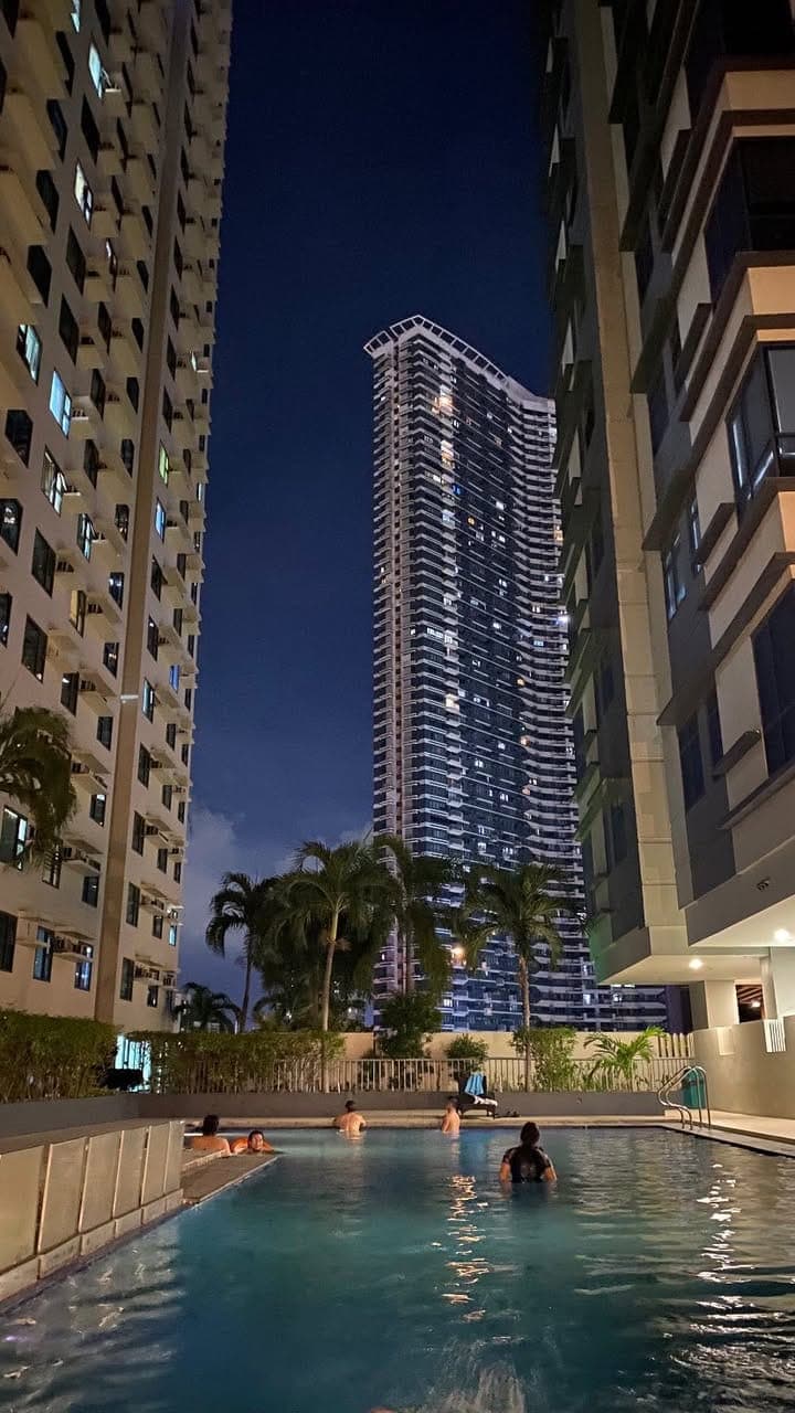 BELTON PLACE MAKATI - photo 1