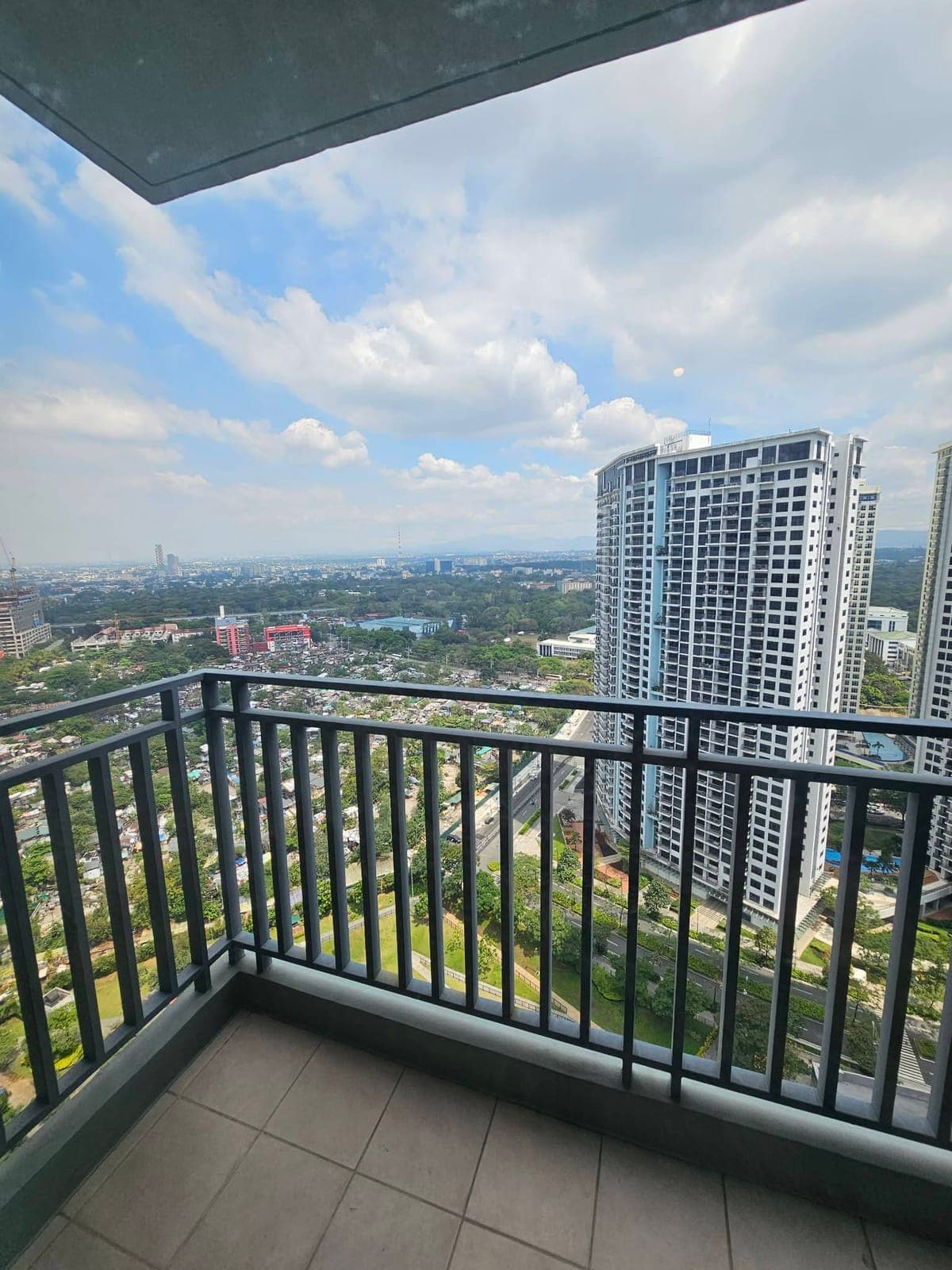 For Rent : Sola 2 Brandnew Studio bare unit with balcony - photo 6