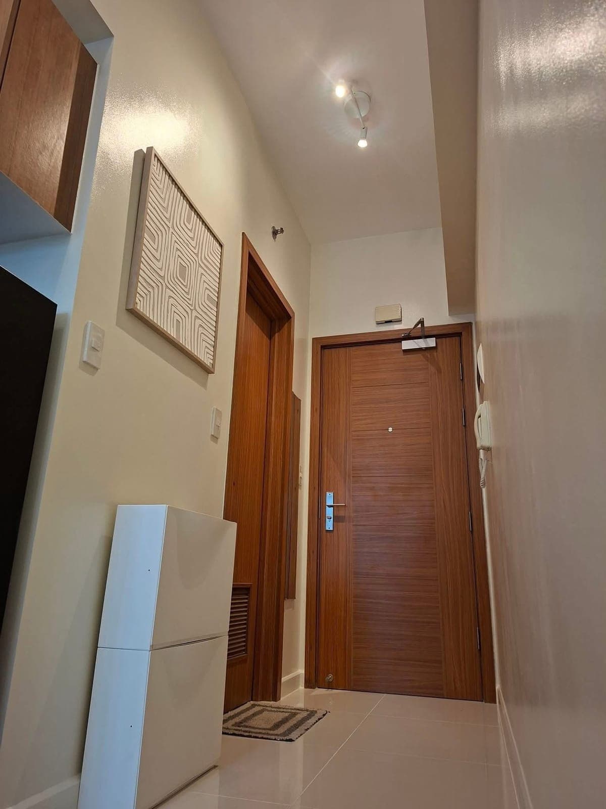 For rent - A newly renovated studio unit ready to move-in in Eton Tower Dela Rosa Corner Rufino Lega... - photo 11