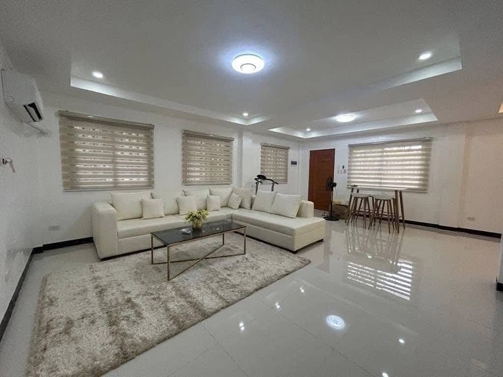 🏡 FOR RENT: Spacious 2-Storey Family Home in Cugman! ✨ - photo 2