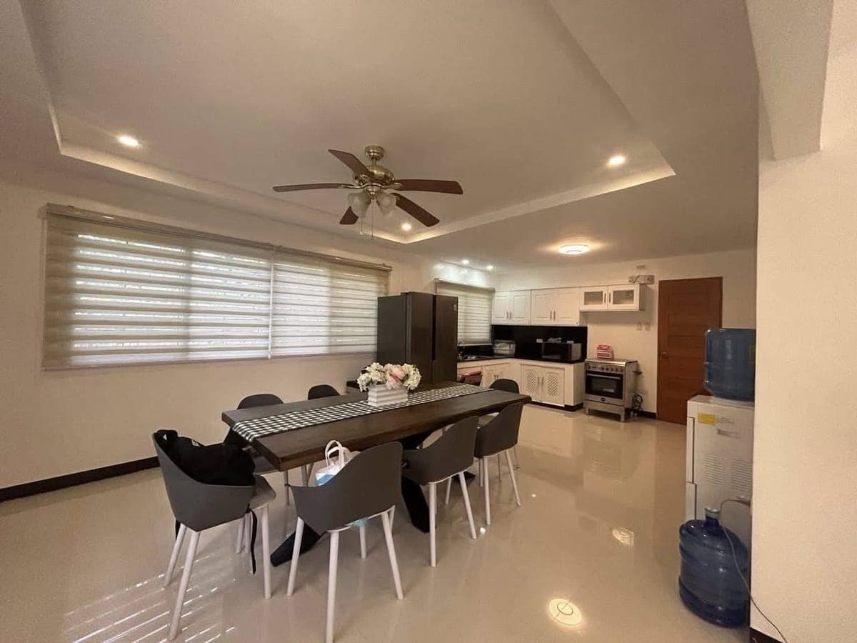 🏡 FOR RENT: Spacious 2-Storey Family Home in Cugman! ✨ - photo 4